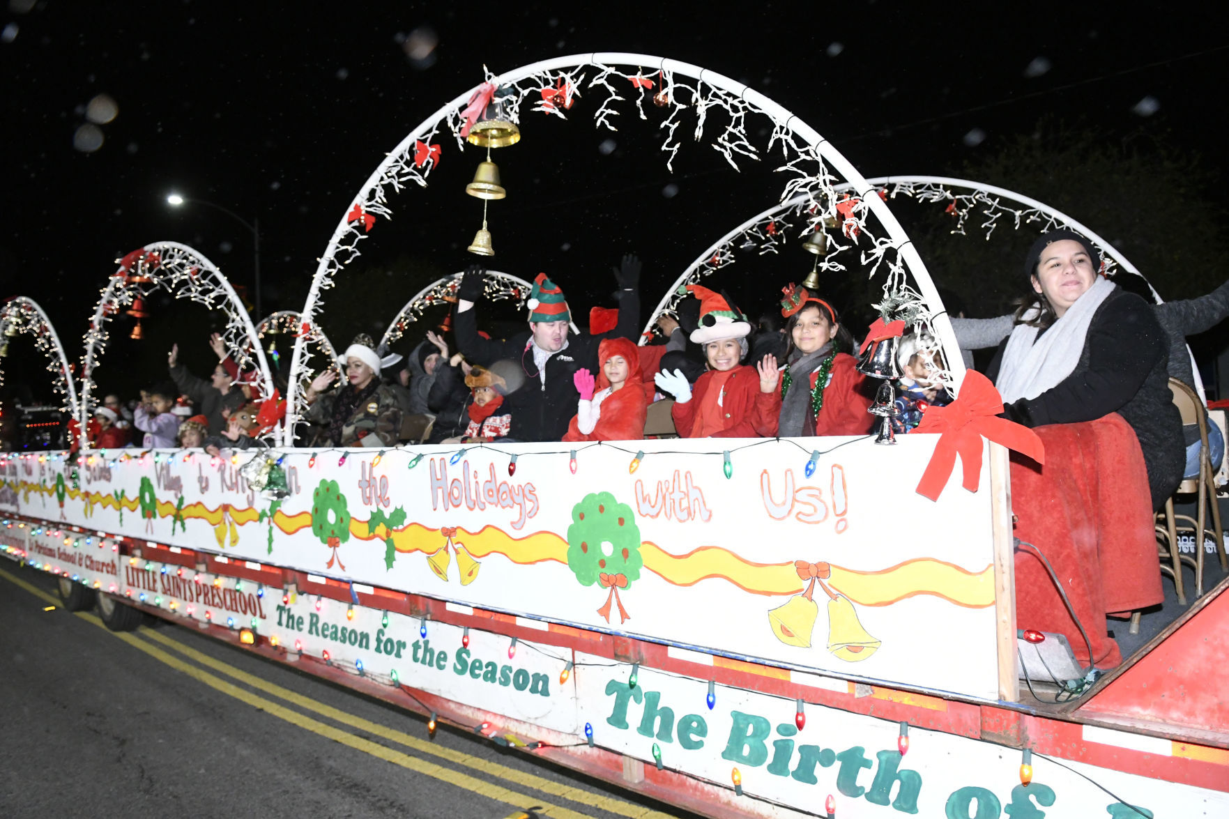 120619 Lompoc Christmas Parade 15.jpg